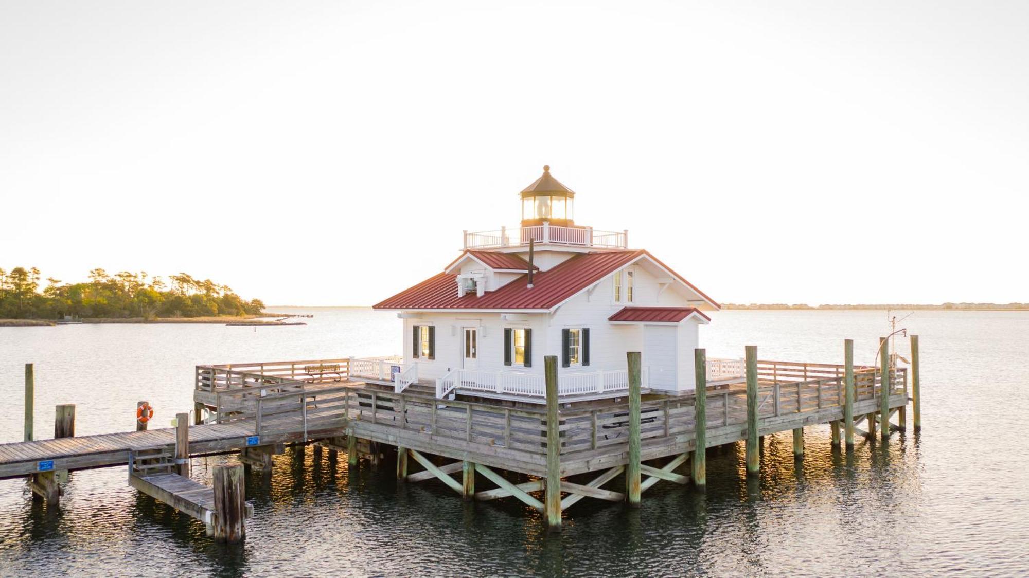 The Burrus House Inn Waterfront Suites Manteo Extérieur photo